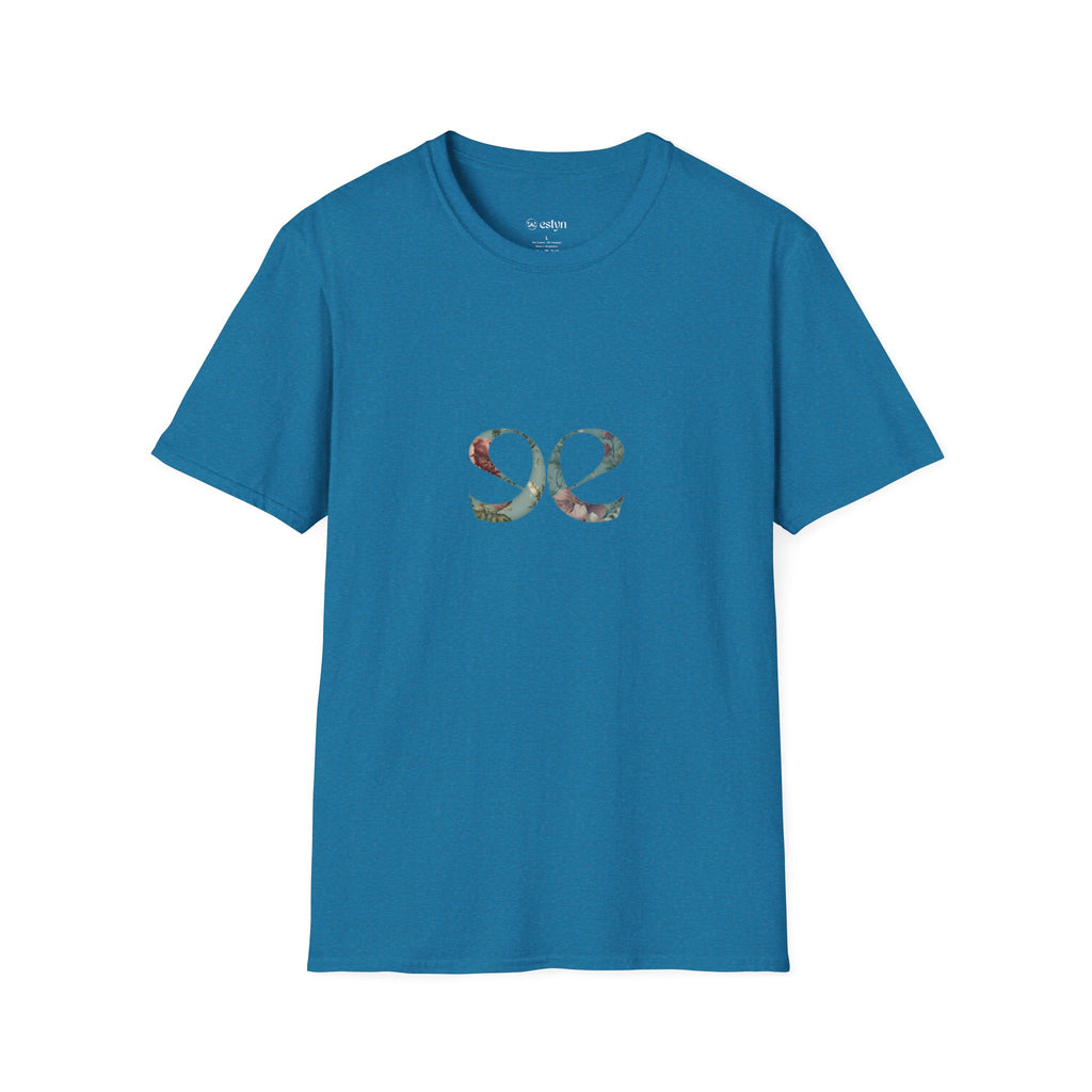 Estyn's Minimilist Tee